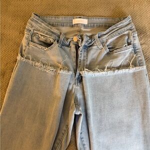 Vervet Women's Sky Blue Cropped Jeans raw hem